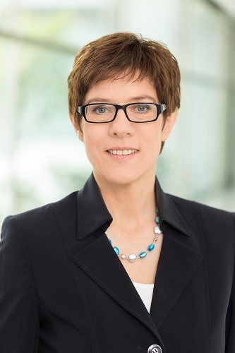 Ministerpräsidentin Annegret Kramp-Karrenbauer