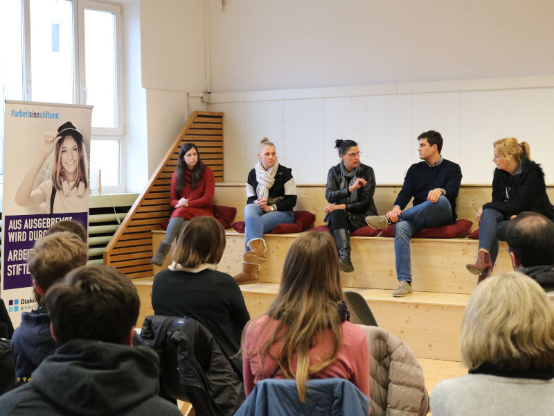 Sozialpädagogische Fachkräfte tauschten sich aus, wie junge Menschen besser auf ihrem Weg in Ausbildung und Beruf begleitet werden können.